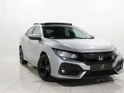 Used Honda Civic EX 126 HP (92 kW) 2018 Silver Hatchback