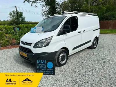Used Ford Transit Custom 105 HP (77 kW) 2017 White Van