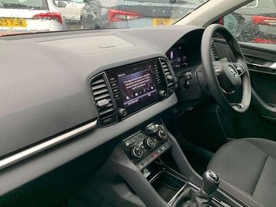 Used Skoda Karoq SE Drive 113 HP (83 kW) 2023 Red SUV