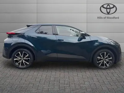Used Toyota C-HR Design 2025 Blue SUV