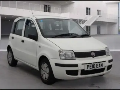 Używany Fiat Panda Active 54 KM (39 kW) 2010 Biały Hatchback