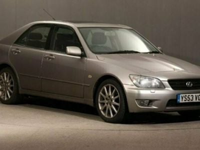 Used Lexus IS200 153 HP (112 kW) 2004 Sedan