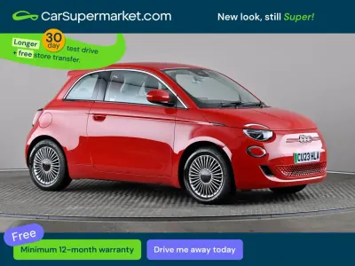 Używany Fiat 500e Red 86 kW (118 KM) 2023 Czerwony Hatchback