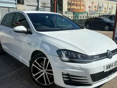 Second-hand VW Golf VII GTD 184 CP (135 kW) 2015 Hatchback