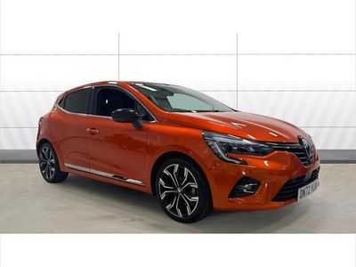 Used Renault Clio V Techno 145 HP (106 kW) 2022 Orange Hatchback