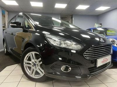 Used Ford S-MAX Titanium 150 HP (110 kW) 2016 Black MPV