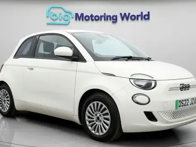 Used Fiat 500e Action 69 kW (95 HP) 2022 White Hatchback