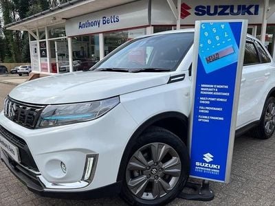 Used Suzuki Vitara SZ-T 116 HP (85 kW) 2023 White SUV