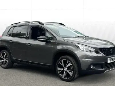Usado Peugeot 2008 GT-line 110 HP (80 kW) 2019 Cinzento SUV