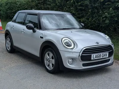 Used Mini Cooper Classic 2018 Silver Hatchback
