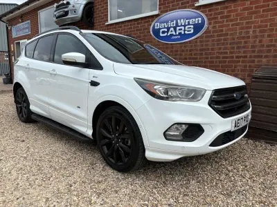 Used Ford Kuga ST-Line X 150 HP (110 kW) 2017 White SUV