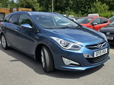 Used Hyundai i40 Style 136 HP (100 kW) 2015 Blue Estate
