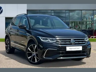 Used VW Tiguan R-line 150 HP (110 kW) 2023 Deep black pearlescent SUV