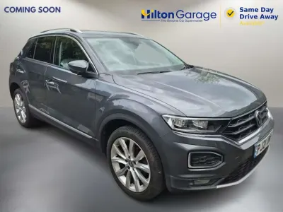 Usado VW T-Roc SEL 150 HP (110 kW) 2021 Cinzento SUV