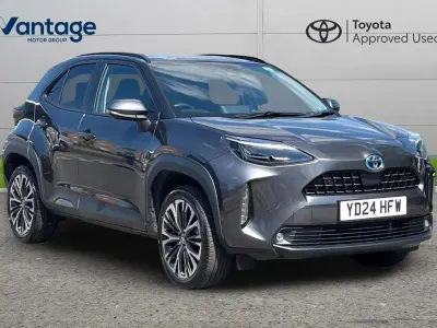 Used Toyota Yaris Cross 113 HP (83 kW) 2024 Grey SUV