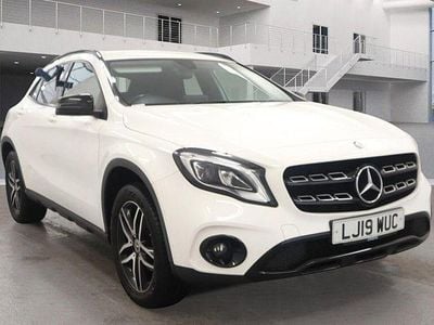 Mercedes GLA180