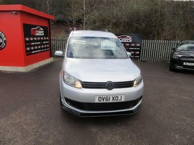 Used VW Caddy Maxi 102 HP (75 kW) 2011 Silver MPV