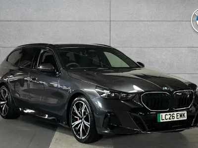 New BMW i5 M Sport 246 kW (335 HP) 2026 Grey Estate