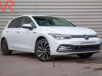 Used VW Golf VIII Edition 150 HP (110 kW) 2023 White Hatchback