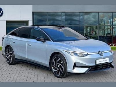 Scale silver metallic black Used 2024 VW ID.7 Pro Hatchback | £29,826 (Good price)