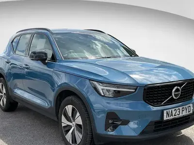 Used Volvo XC40 Plus 211 HP (155 kW) 2023 Blue SUV