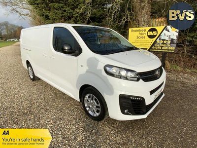 White Used 2023 Vauxhall Vivaro Sportive MPV | £15,650 (Fair price)