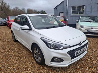 White Used 2019 Hyundai i20 SE Hatchback | £9,995 (Fair price)