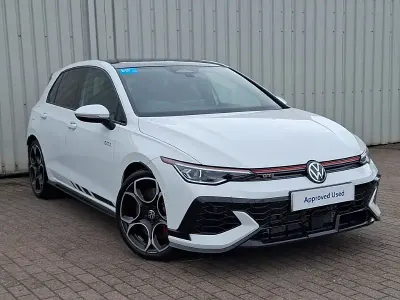 New VW Golf VIII GTI Clubsport 300 HP (220 kW) 2026 White Hatchback