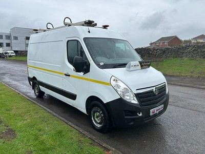 Used Vauxhall Movano 130 HP (95 kW) 2017 White MPV