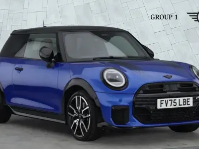 Used Mini Cooper S Hatch 201 HP (147 kW) 2026 Blue Hatchback