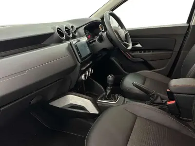 Second-hand Dacia Duster Extreme 130 CP (95 kW) 2023 Negru SUV