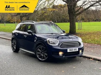 Usado Mini Cooper D Countryman Exclusive 150 CV (110 kW) 2019 Azul SUV