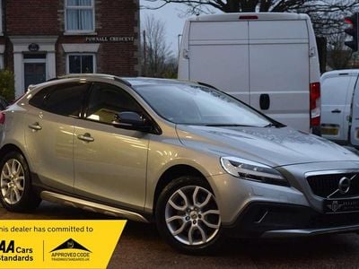Silver Used 2017 Volvo V40 Hatchback | £9,295 (A bit pricey)