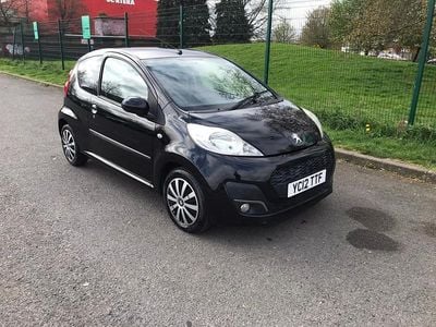 Used Peugeot 107 Active 68 HP (50 kW) 2012 Black Hatchback