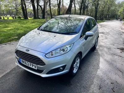 Used Ford Fiesta Zetec 2013 Silver Hatchback
