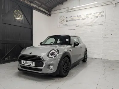 Used Mini Cooper Hatch 136 HP (100 kW) 2018 Grey Hatchback