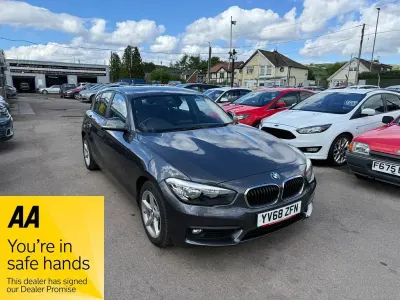Used BMW 118 Comfort Edition 150 HP (110 kW) 2019 Grey Hatchback