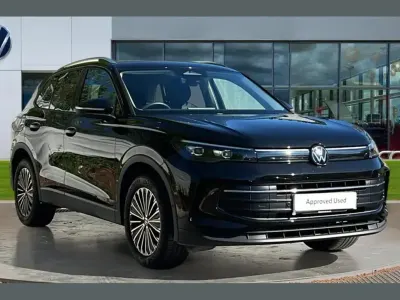 Used VW Tiguan Match 147 HP (108 kW) 2025 Black SUV