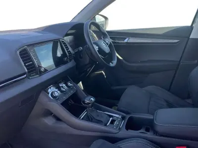 Gebraucht Skoda Karoq SE L 150 PS (110 kW) 2023 Grau SUV