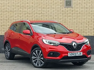 Second-hand Renault Kadjar Iconic 115 CP (84 kW) 2019 Roșu SUV