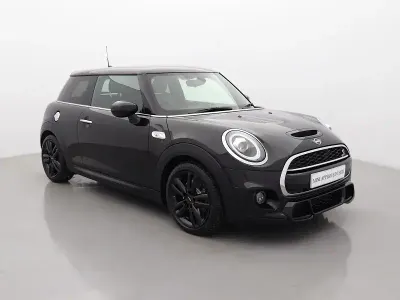 Usado Mini Cooper S Sport 192 CV (141 kW) 2020 Negro Utilitario