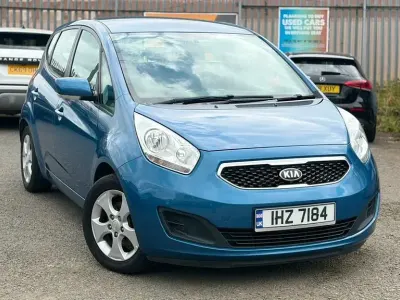 Used Kia Venga 89 HP (65 kW) 2013 Blue Hatchback
