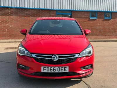 Used Vauxhall Astra SRi 2016 Red Hatchback