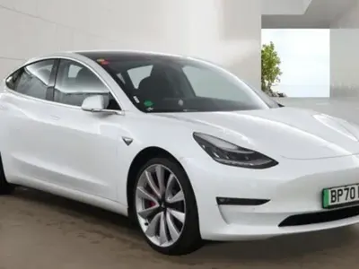 Used Tesla Model 3 Performance 461 kW (627 HP) 2021 White Sedan