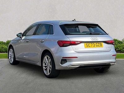 Używany Audi A3 Sport 150 KM (110 kW) 2024 Srebrny Hatchback