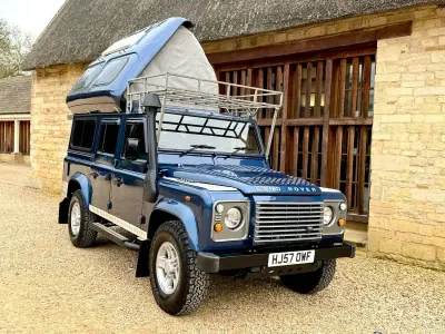Used Land Rover Defender 122 HP (89 kW) 2007 Blue Estate