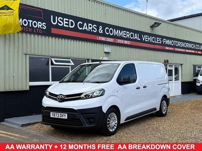 White Used 2023 Toyota Proace MPV | £15,900 (Fair price)
