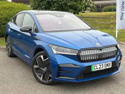 Used Skoda Enyaq iV vRS 219 kW (299 HP) 2023 Race blue metallic SUV