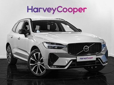 Used Volvo XC60 Plus 250 HP (183 kW) 2022 Silver SUV
