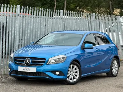 Used Mercedes A180 SE 2014 Blue Hatchback